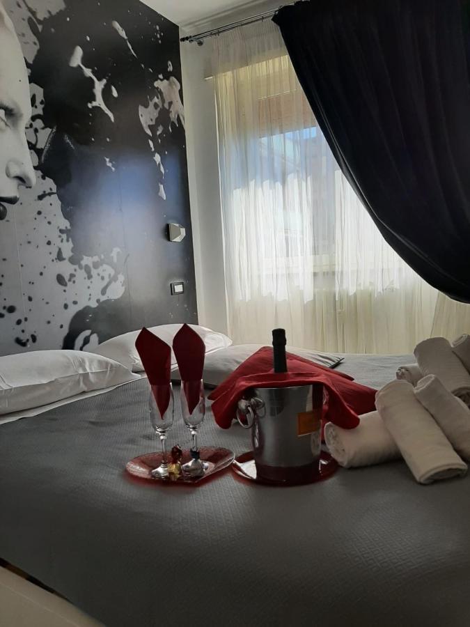 ローマ カオス カルモ Bed & Breakfast エクステリア 写真